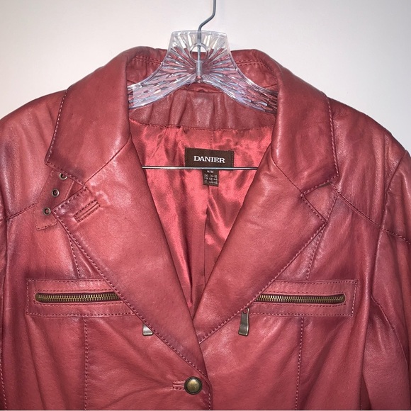 Danier Women's Red Leather Jacket M - Picture 5 of 13